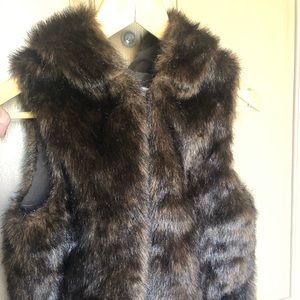 Girls Faux Fur Vest with Hood Brown size 10-12